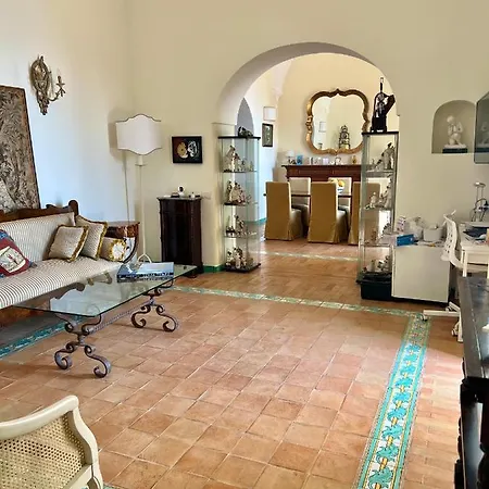 Casa Coppelia Alloggio in famiglia Positano